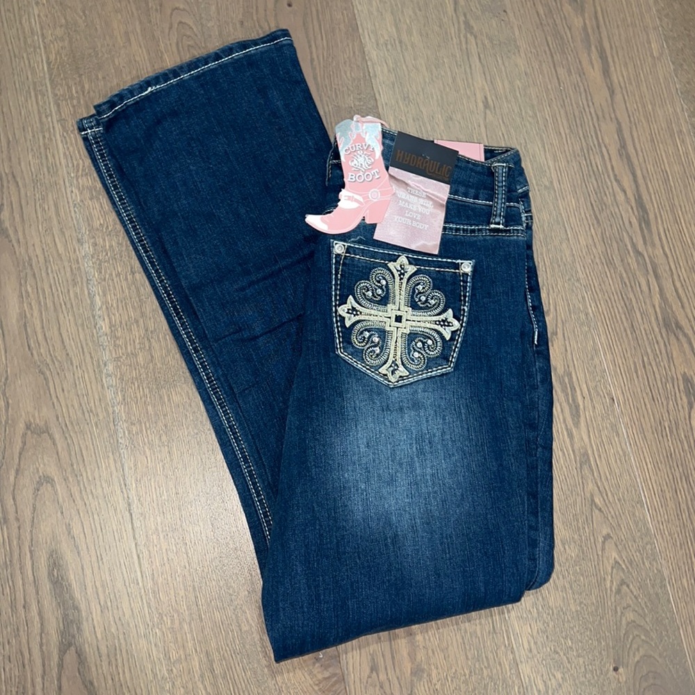 NWT Size 6 jeans